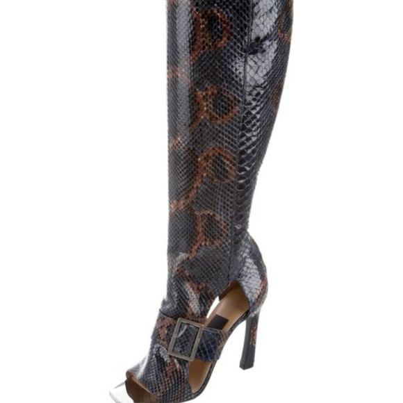 Salvatore Ferragamo Shoes - Ferragamo Pegasus SNAKE Leather Boots 8 M